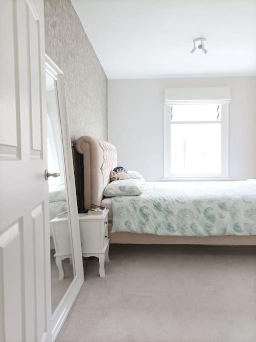 Modern And Cosy 2 Bedroom Flat In Notting Hill London Eksteriør bilde